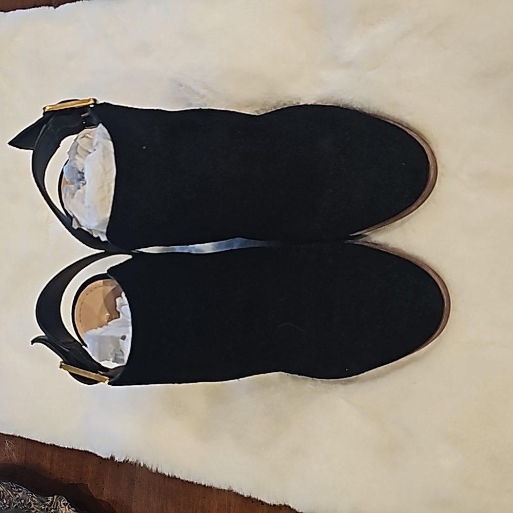 Gibson Latimer BOOTIE